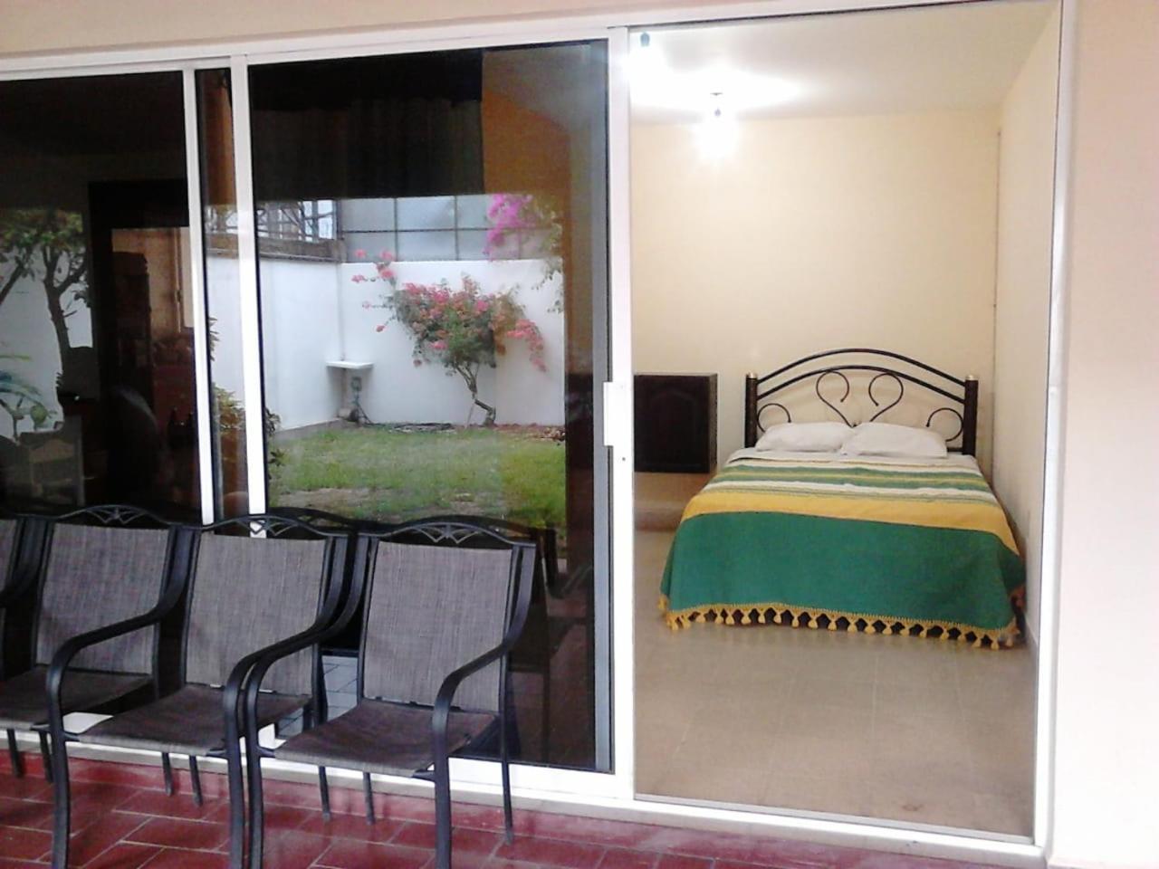 Los Nardos Hostel -Pet Friendly- Oaxaca Eksteriør billede